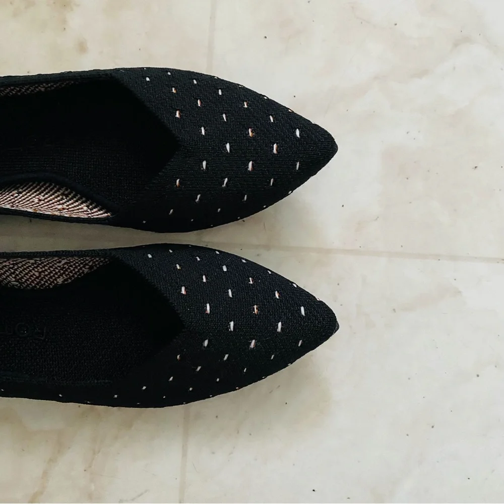 $145 Rothy's Pointed Toe Black Ivory Polka Dot Slip-on Knit Ballet Flats Sz 5.5